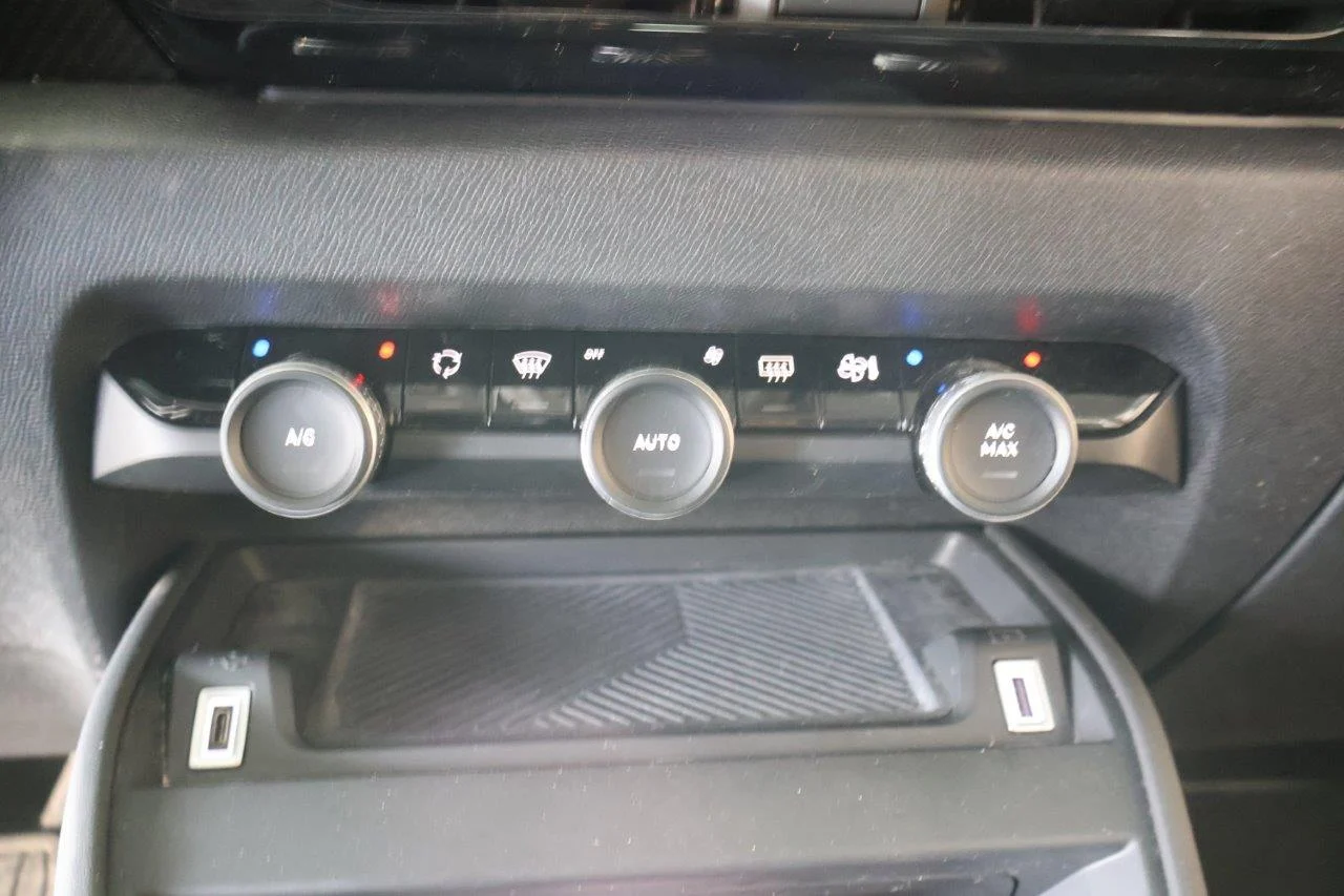 Citroen C4 - View model 23