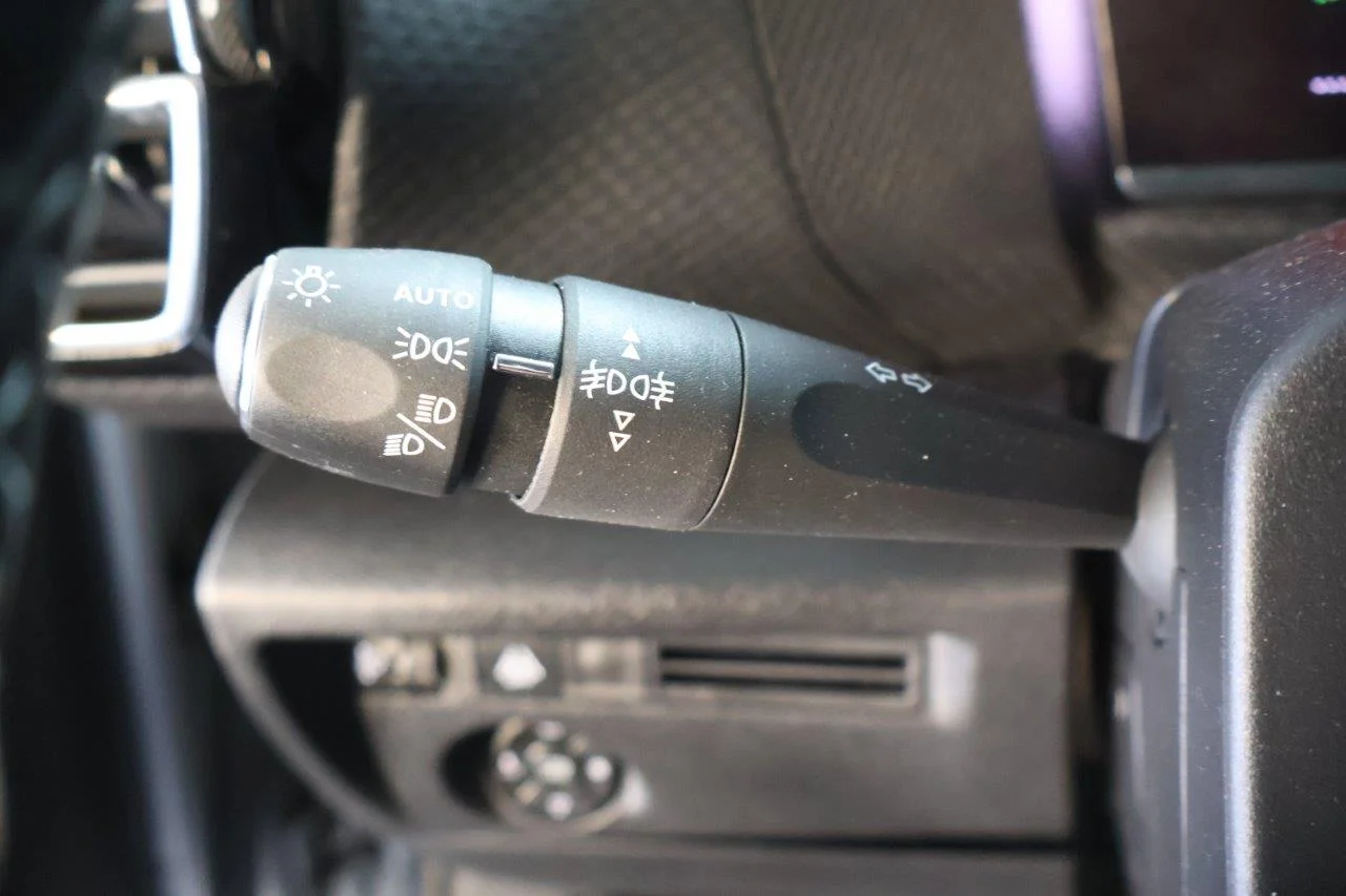 Citroen C4 - View model 27