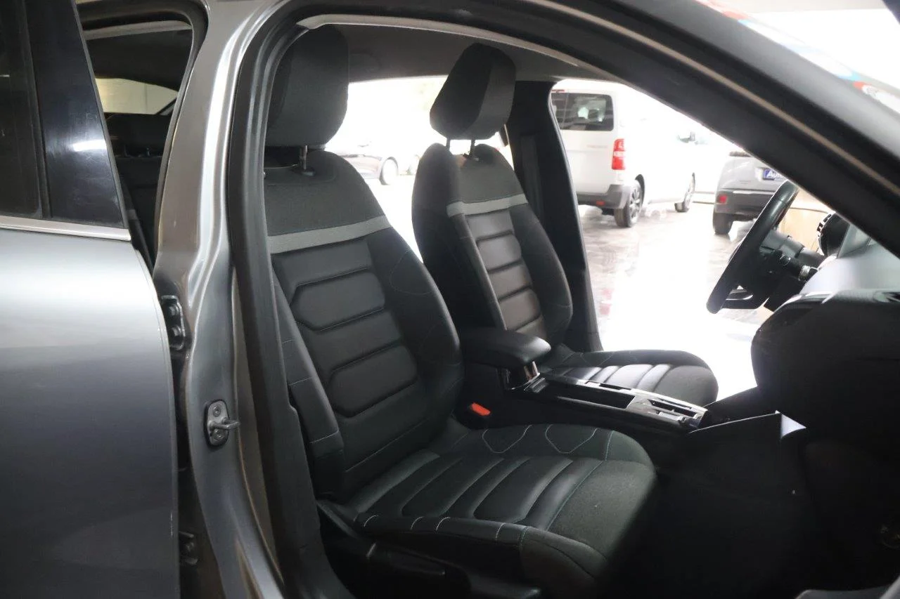 Citroen C4 - View model 40