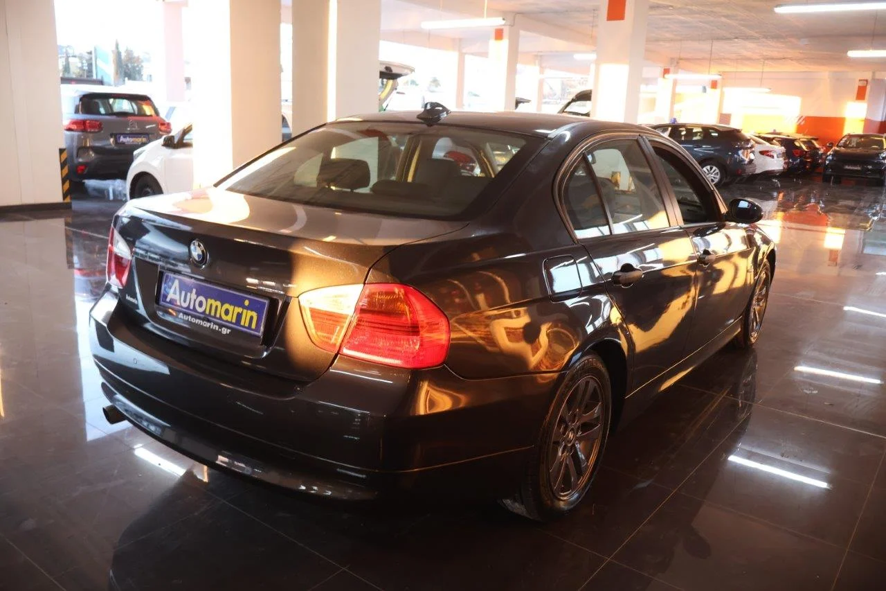View 4 - Bmw 320 - 2006