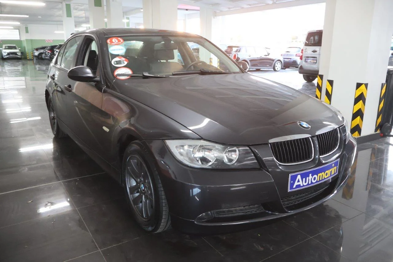 Bmw 320 - View model 17