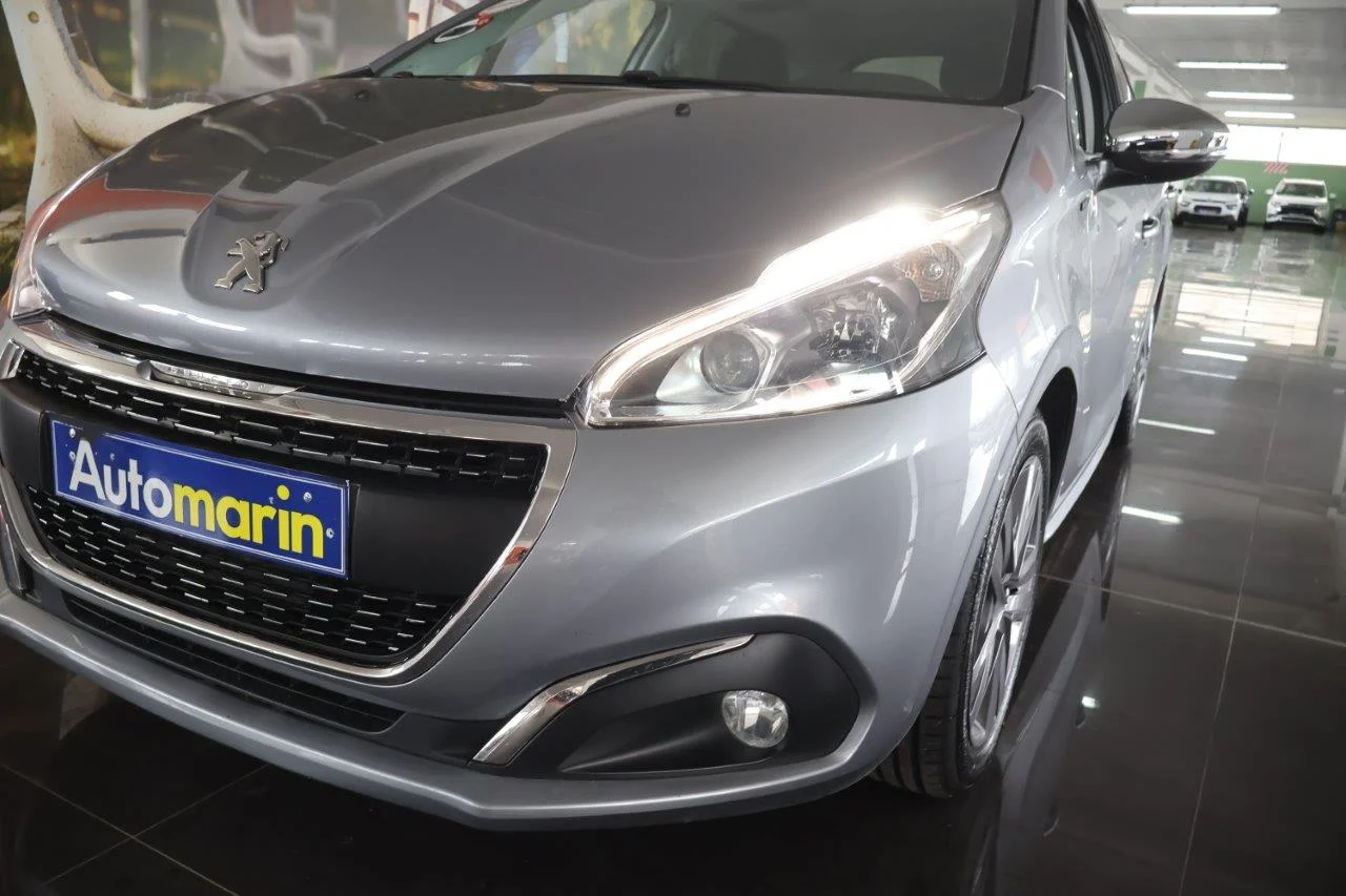 Peugeot 208 - View model 17