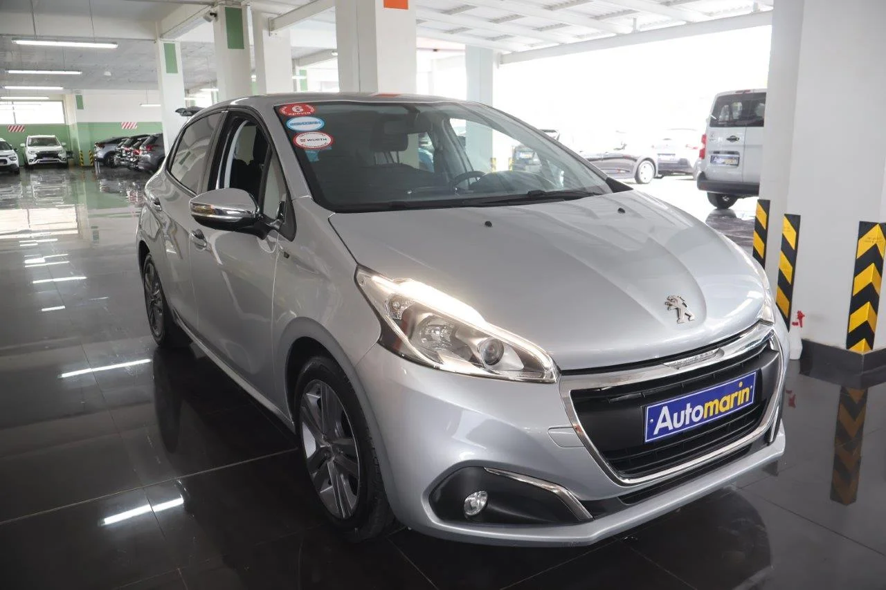 View 4 - Peugeot 208 - 2016