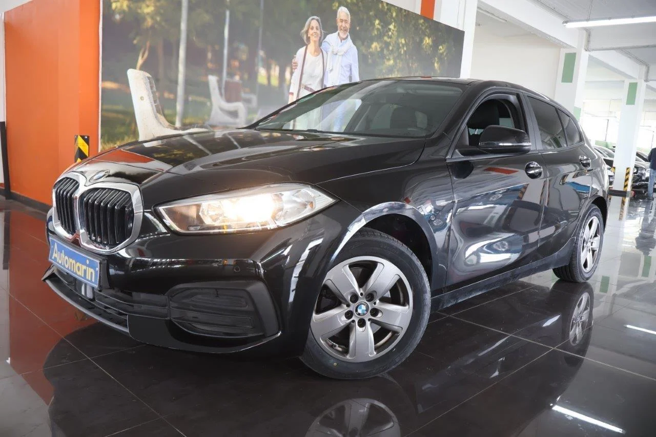 View 1 - Bmw 116 - 2021