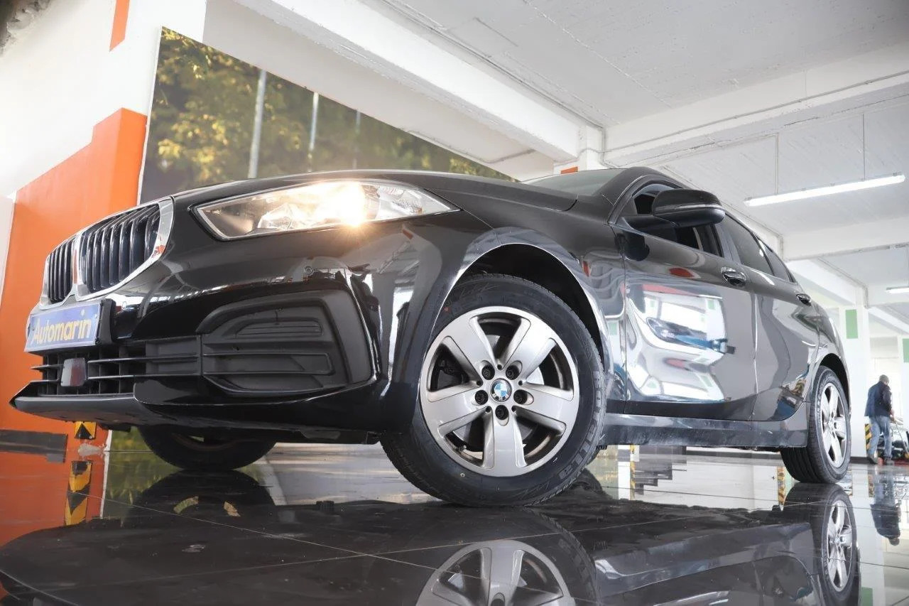 View 2 - Bmw 116 - 2021