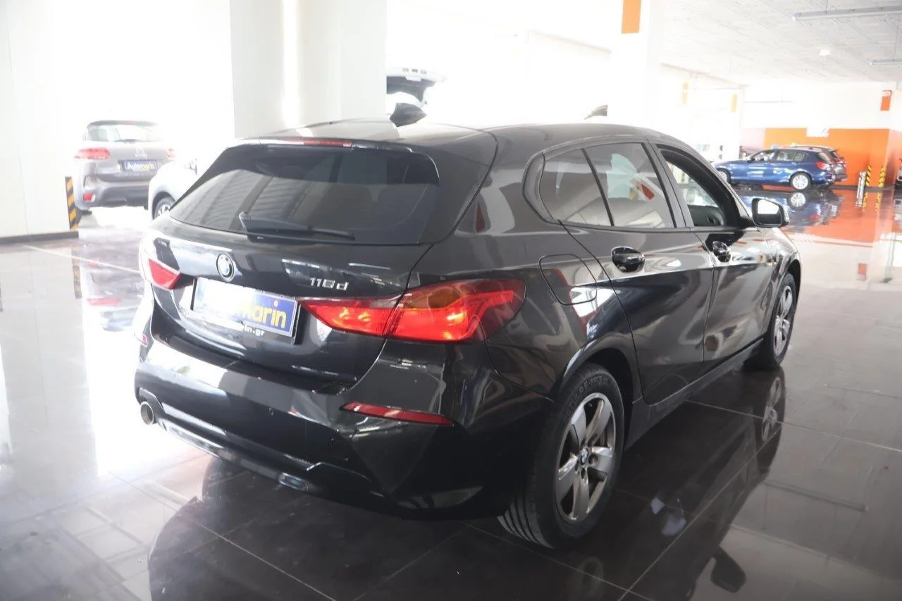 View 5 - Bmw 116 - 2021