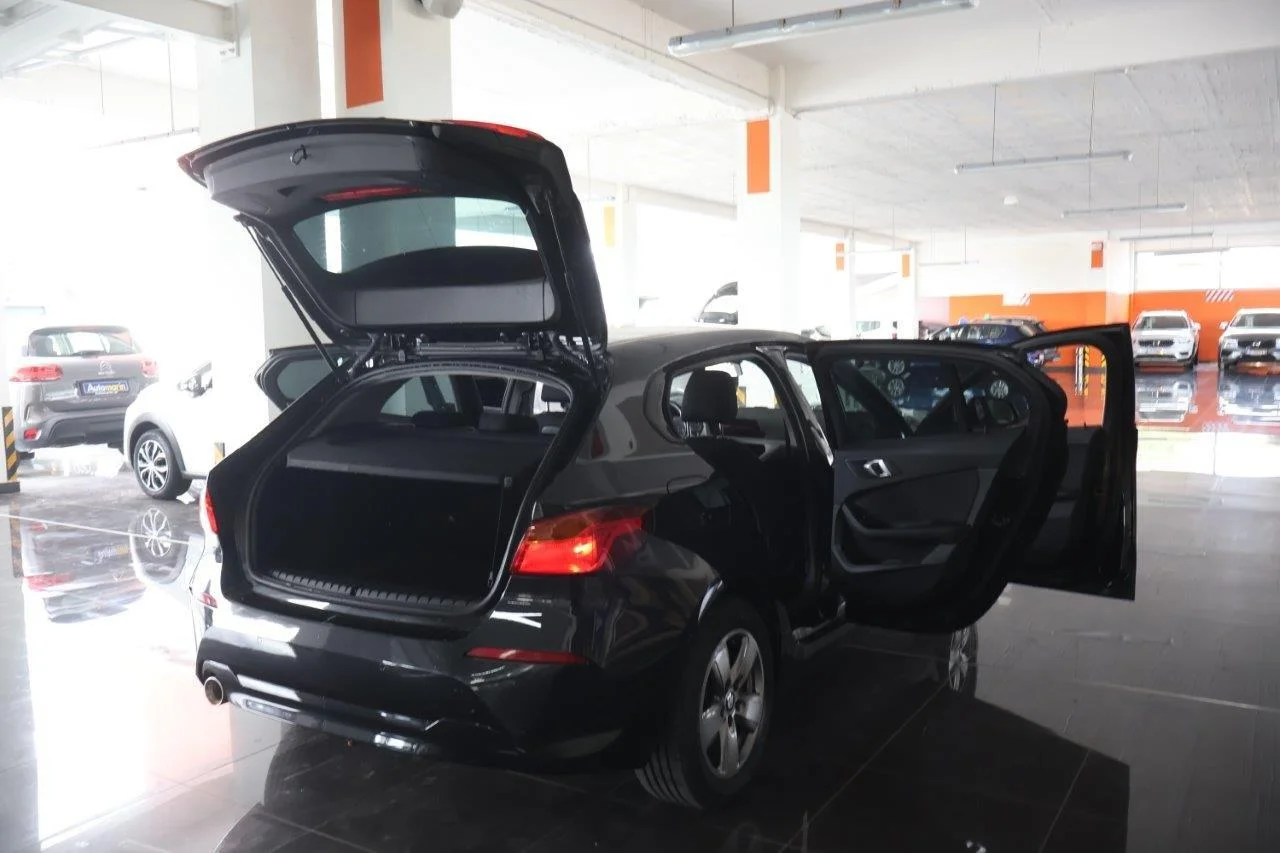 Bmw 116 - View model 7