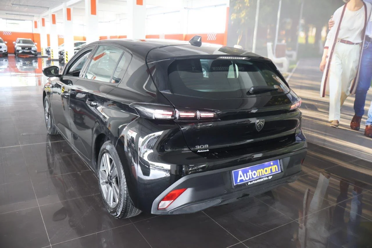 Peugeot 308 - View model 6