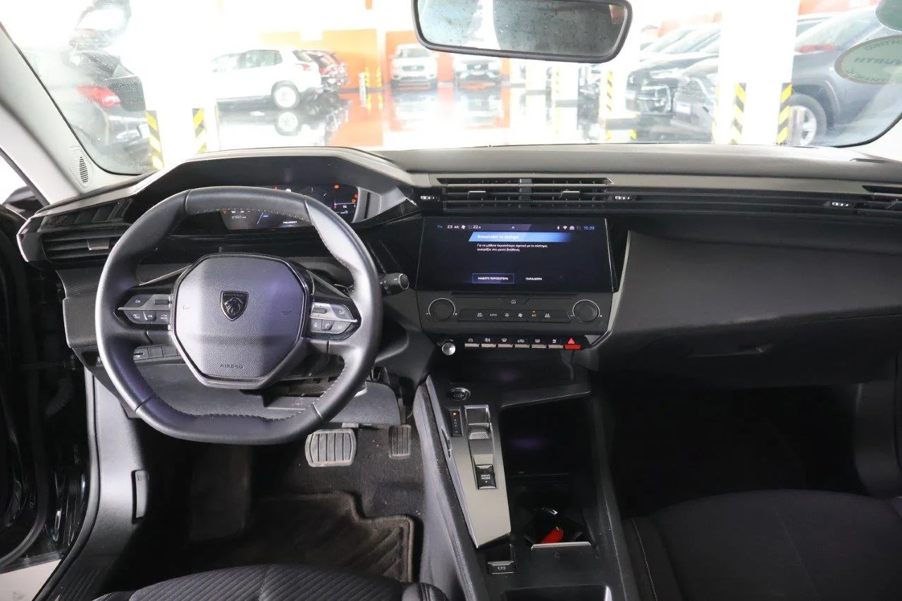 Peugeot 308 - View model 19