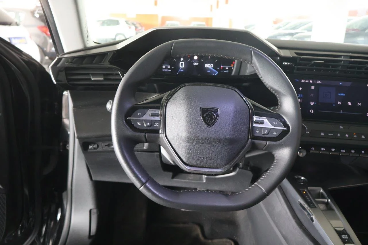 Peugeot 308 - View model 20