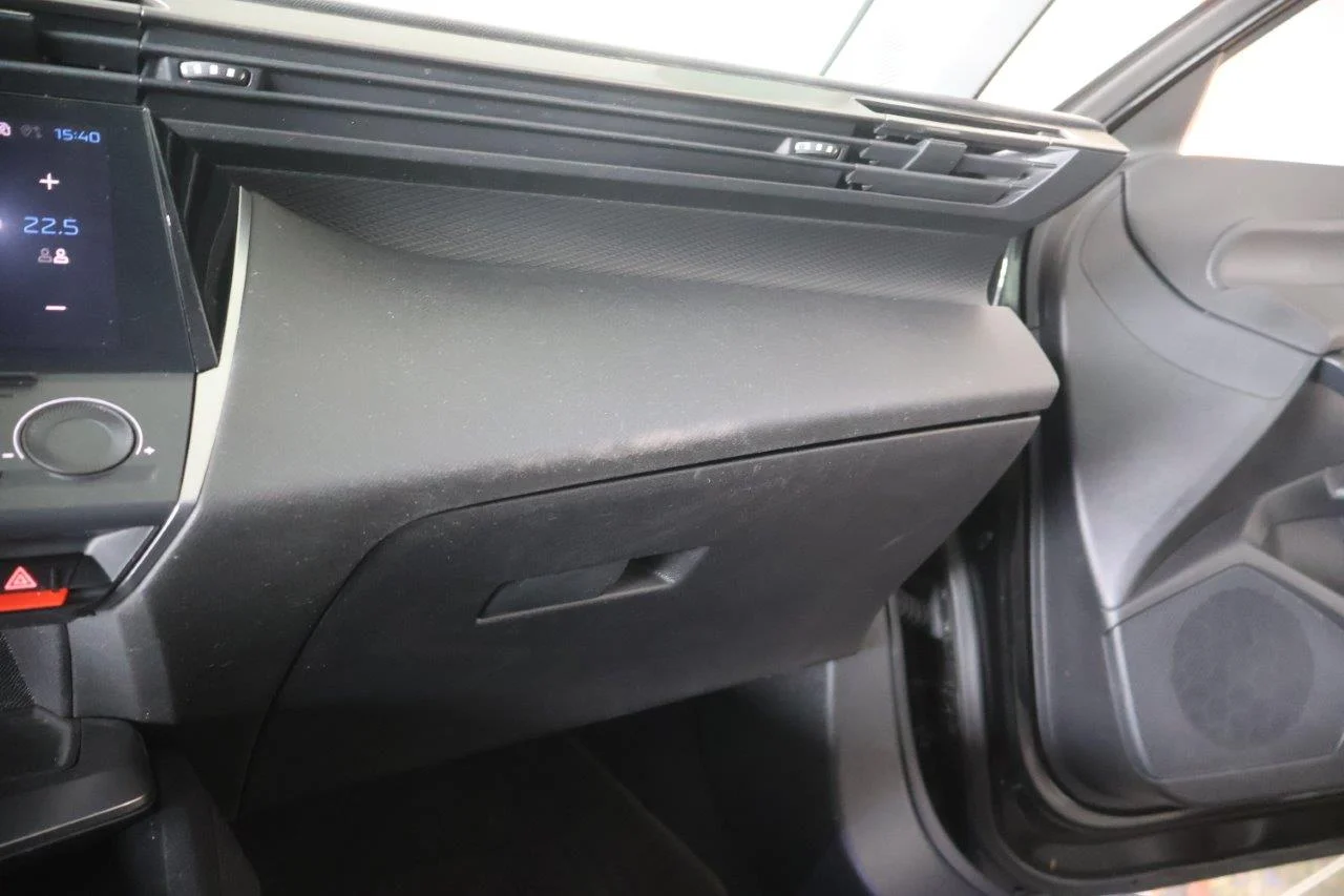 Peugeot 308 - View model 26