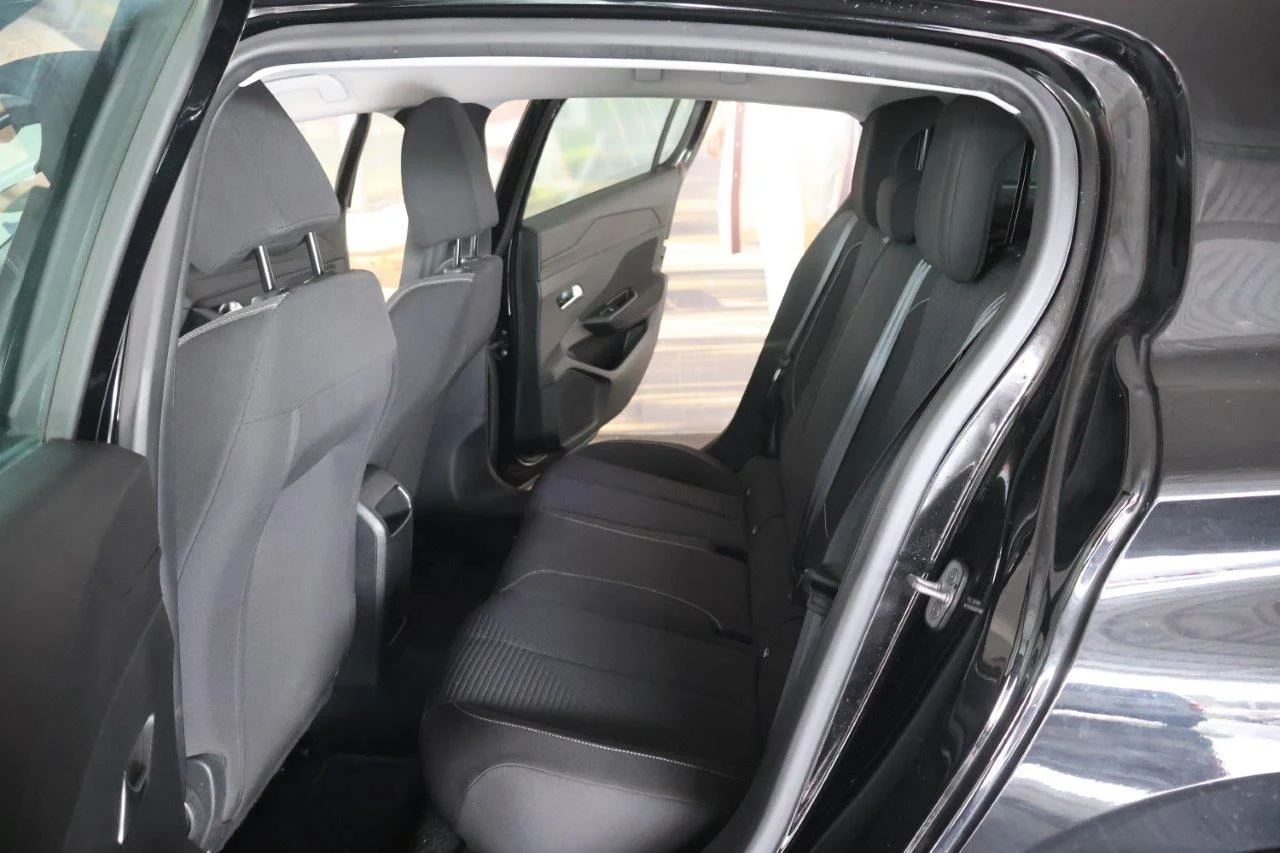 Peugeot 308 - View model 35