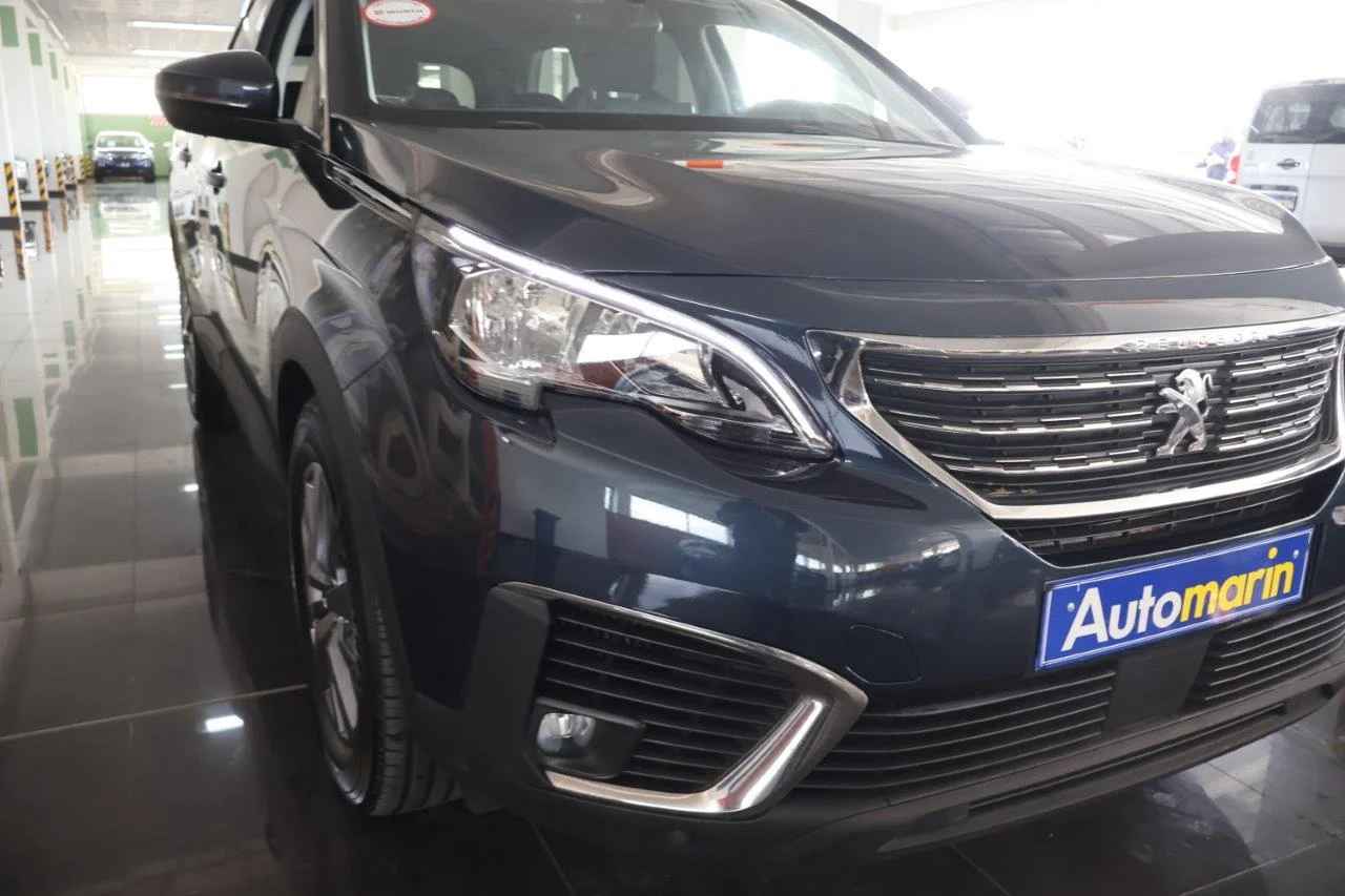 Peugeot 5008 - View model 15