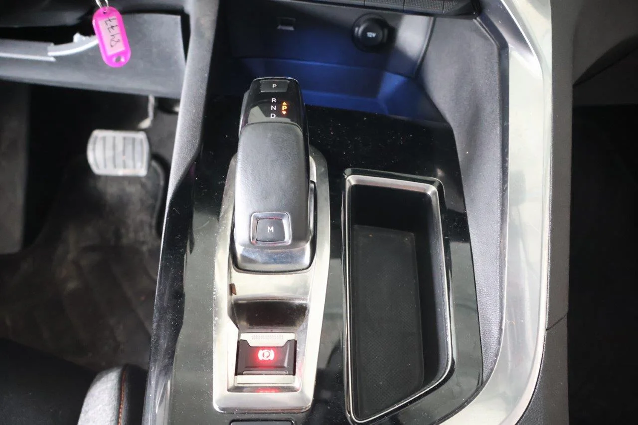 Peugeot 5008 - View model 23