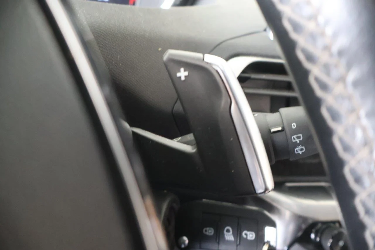 Peugeot 5008 - View model 29