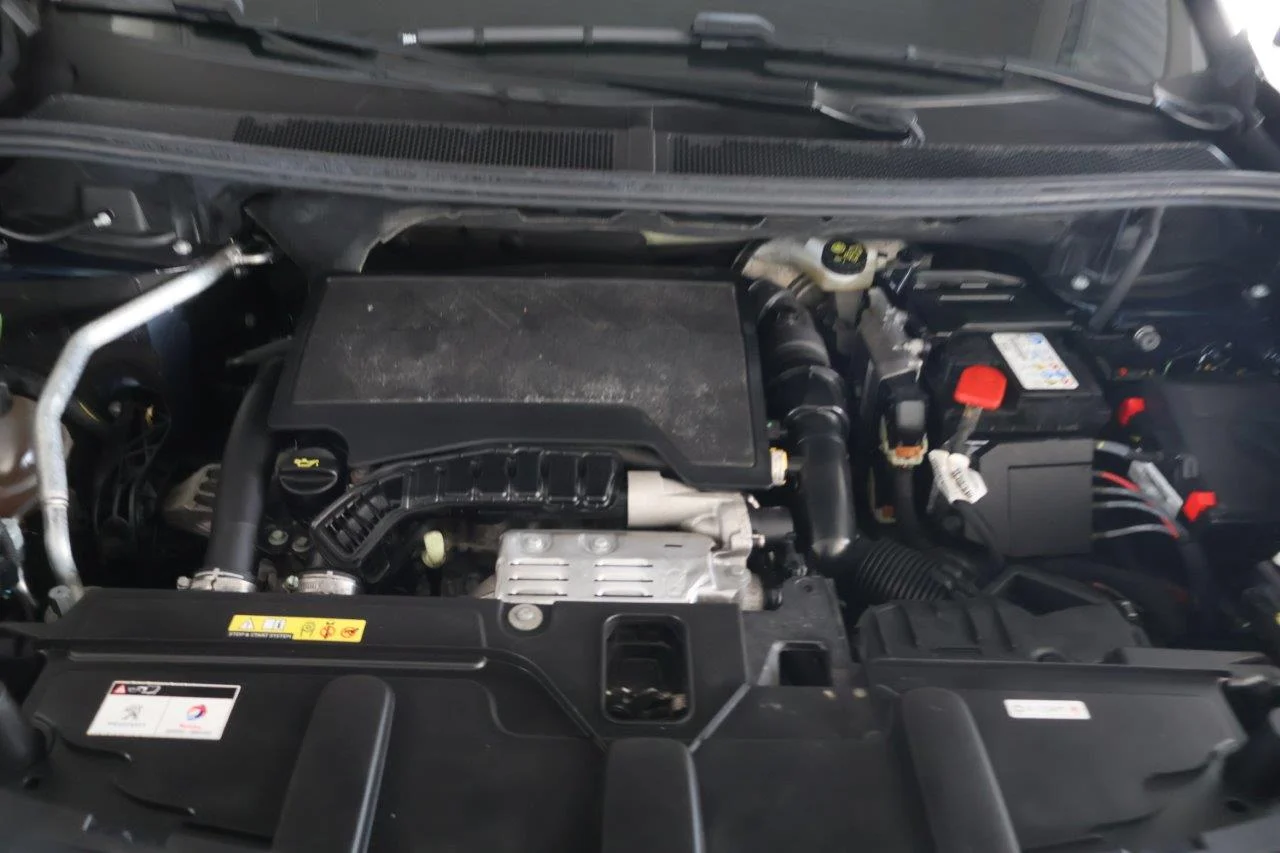 Peugeot 5008 - View model 43