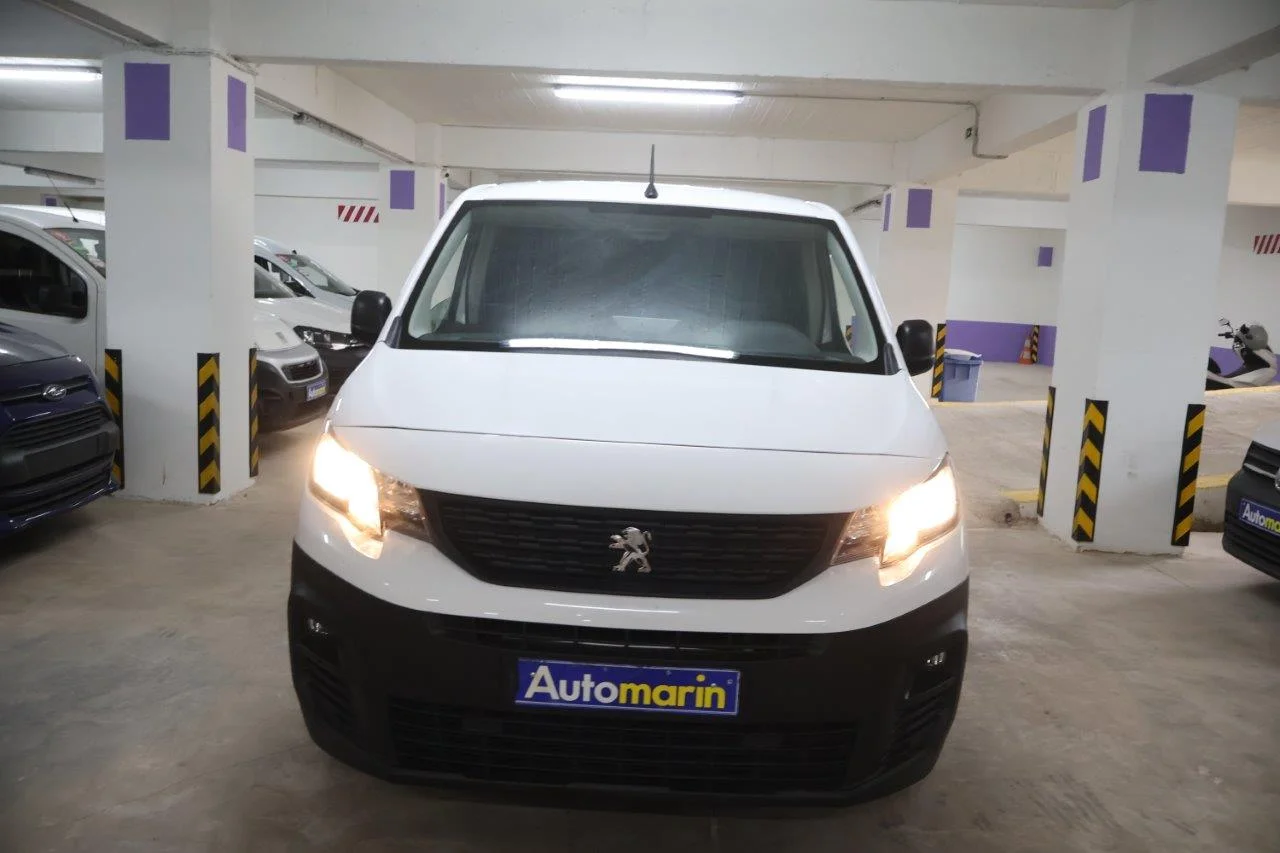 View 3 - Peugeot Partner - 2020