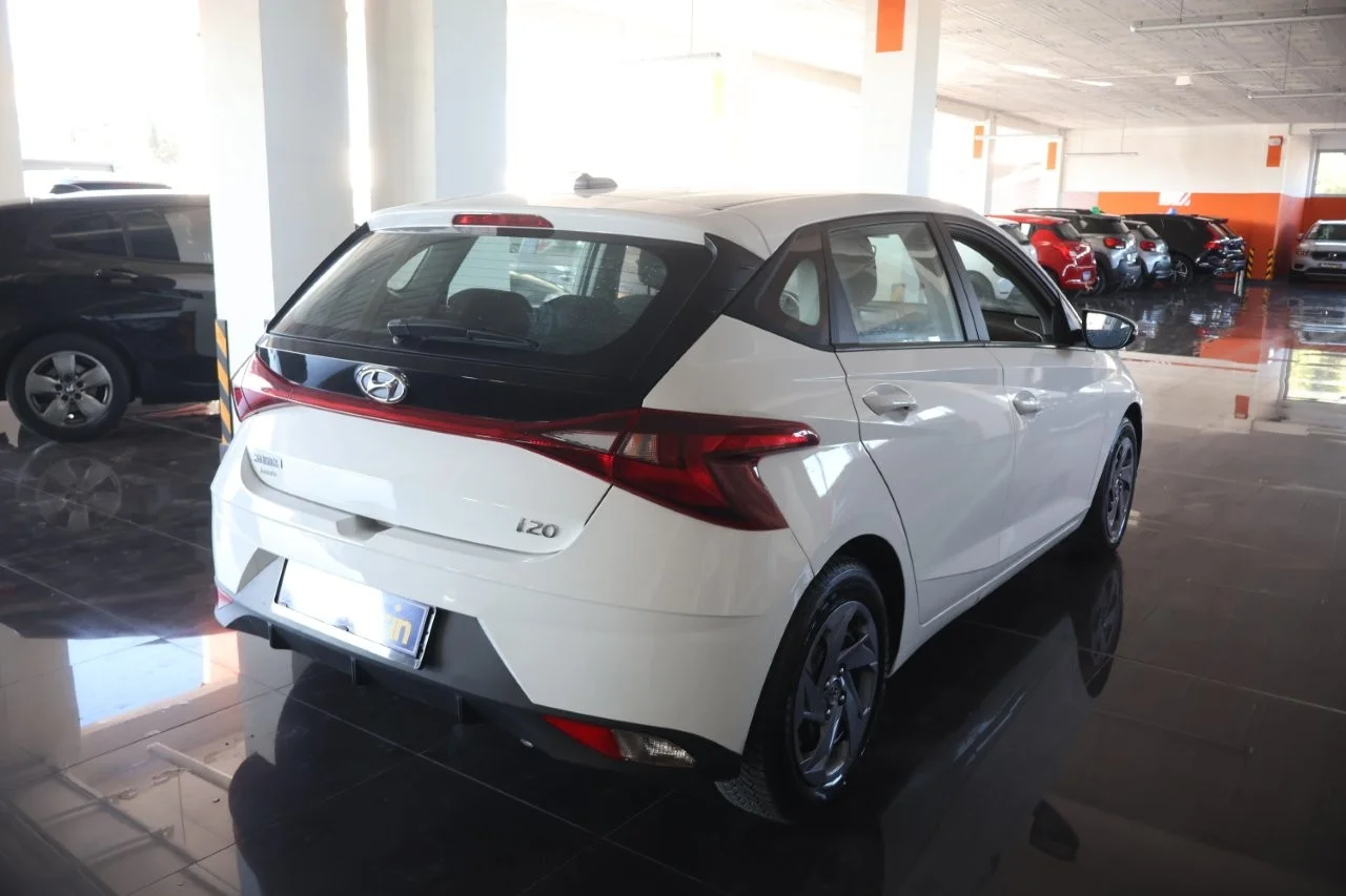 View 5 - Hyundai i 20 - 2021