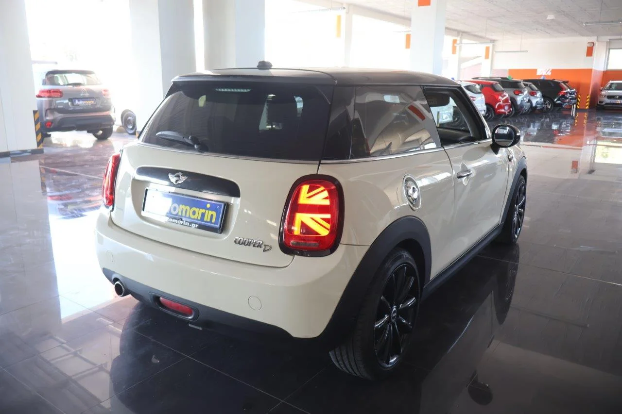 View 5 - Mini Cooper - 2014
