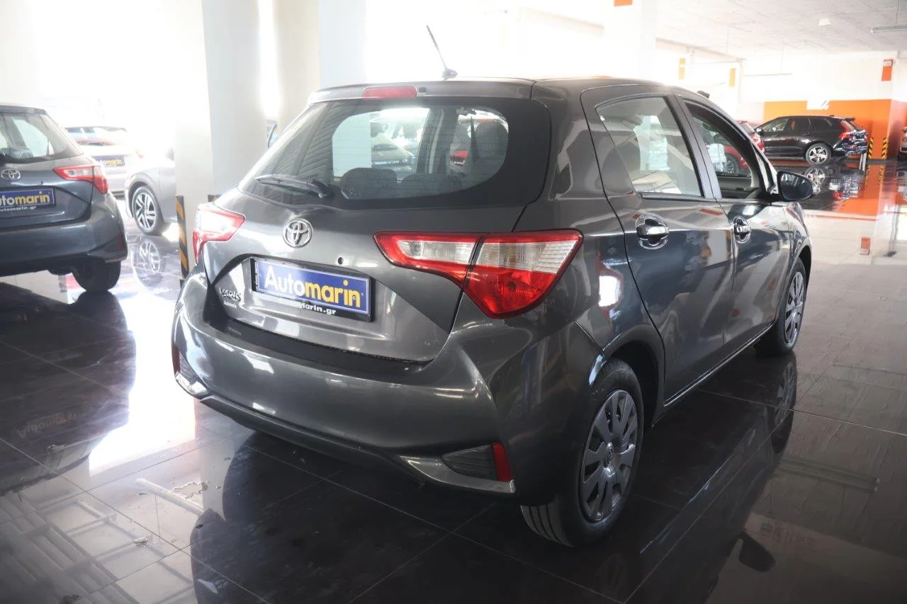 View 5 - Toyota Yaris - 2019
