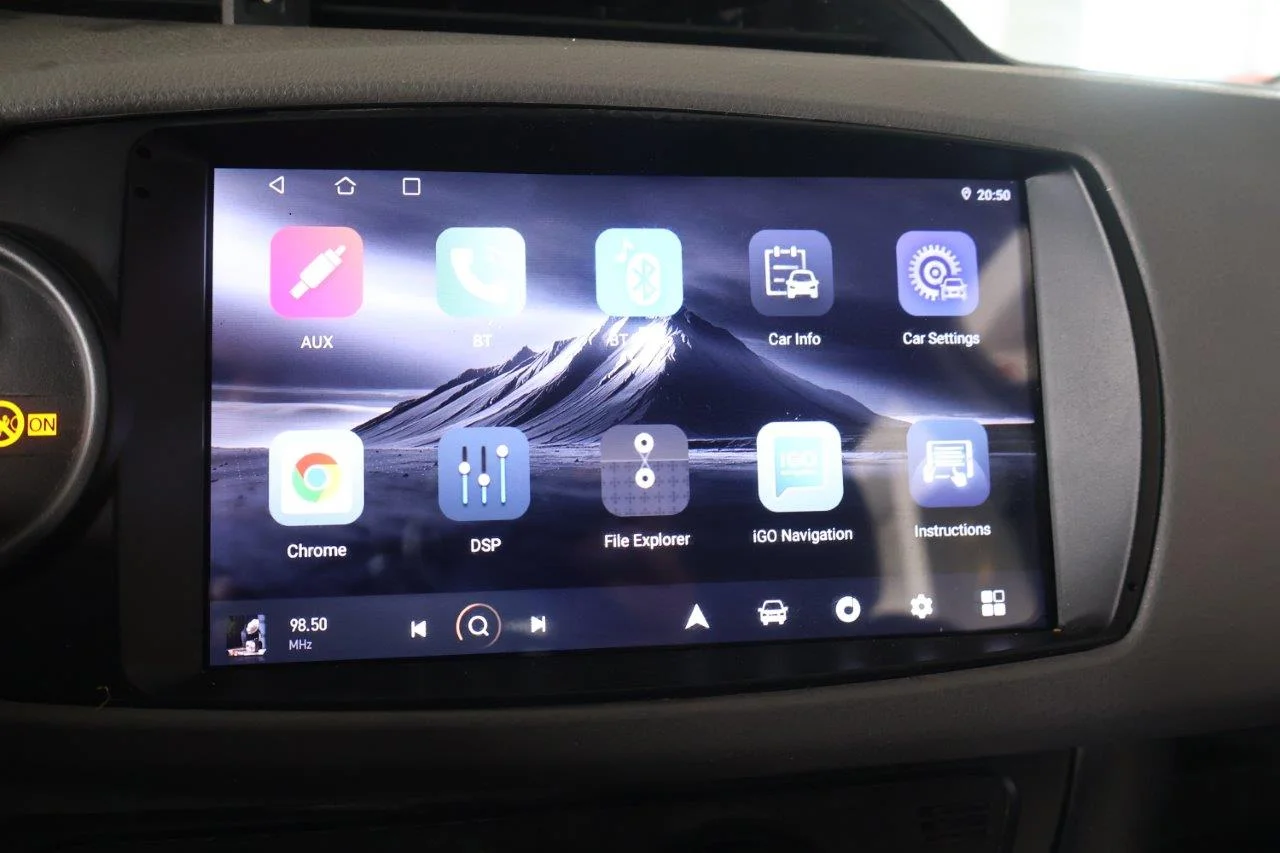 Toyota Yaris - View model 28