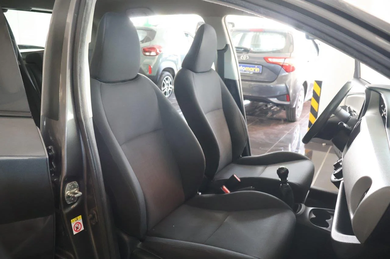 Toyota Yaris - View model 42
