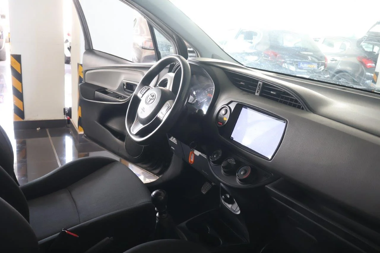 Toyota Yaris - View model 43