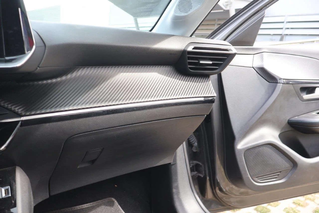 Peugeot 208 - View model 22