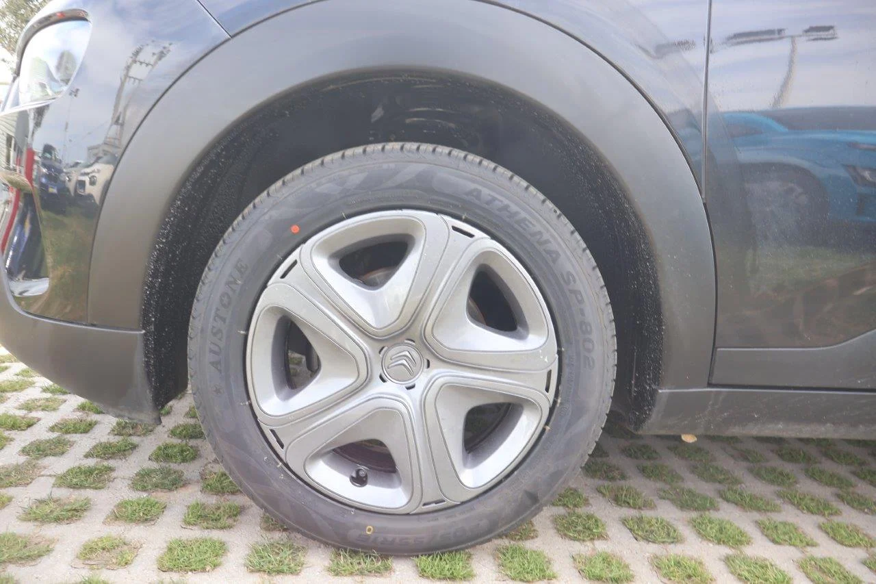 Citroen C4 Cactus - View model 11