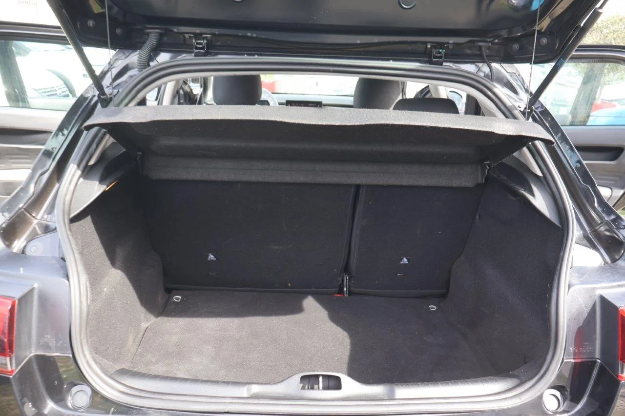 Citroen C4 Cactus - View model 32