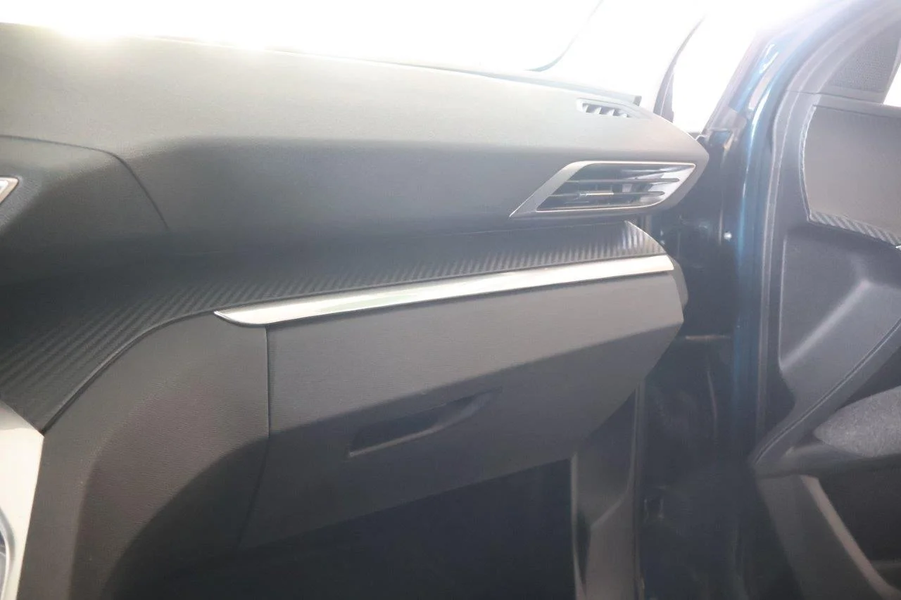 Peugeot 3008 - View model 23