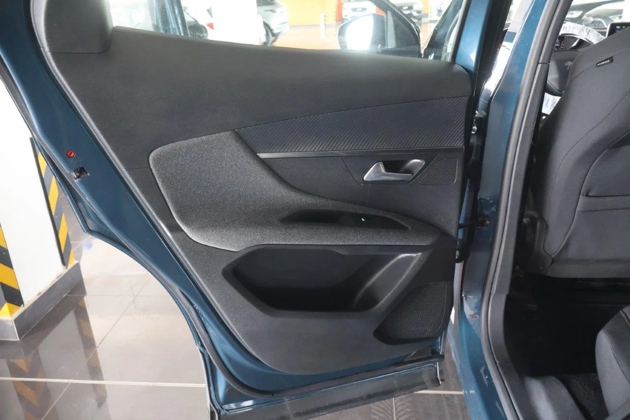 Peugeot 3008 - View model 26