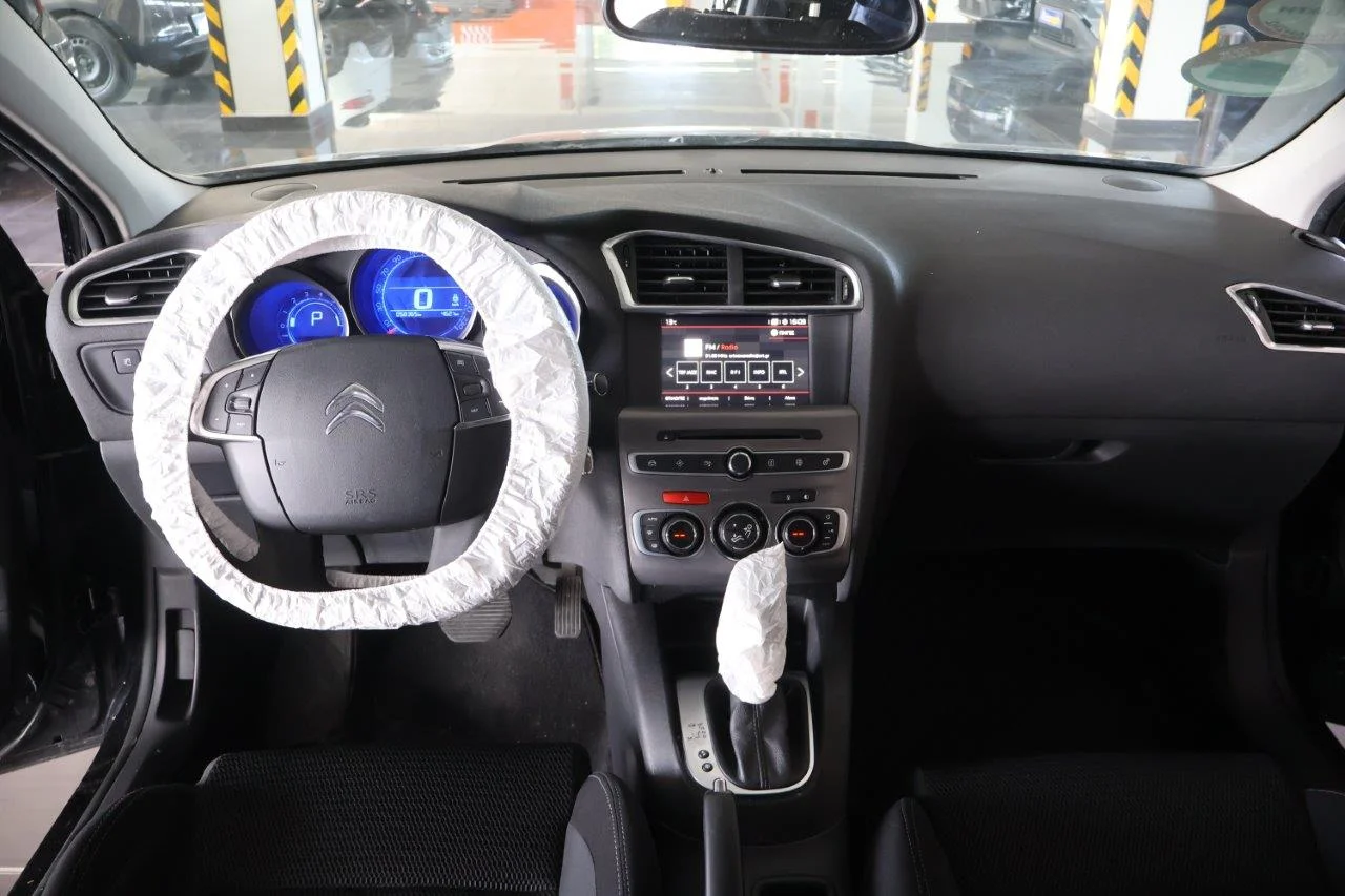 Citroen C4 - View model 18