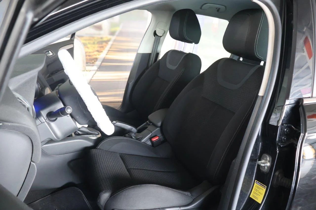 Citroen C4 - View model 27