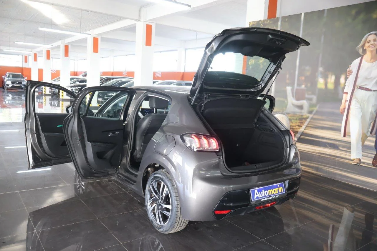 Peugeot 208 - View model 9