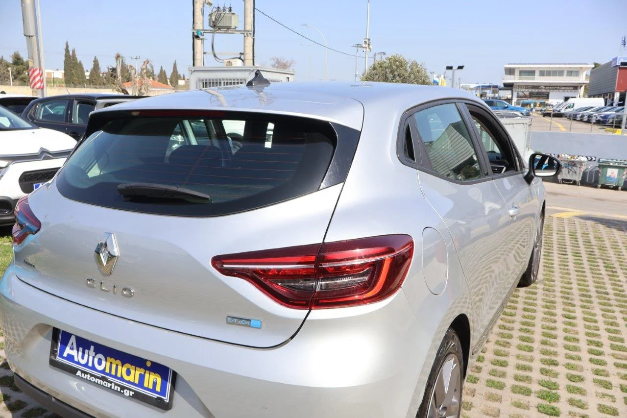 Renault Clio - View model 10