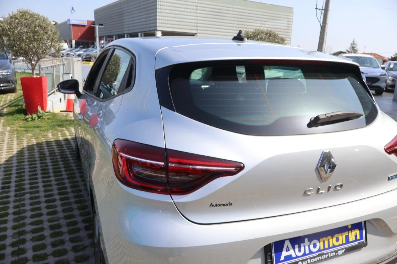 Renault Clio - View model 11