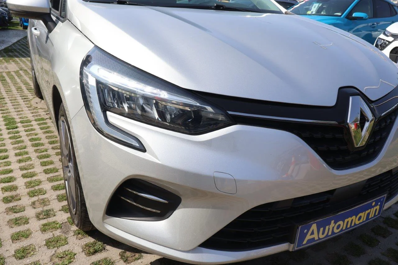 Renault Clio - View model 17