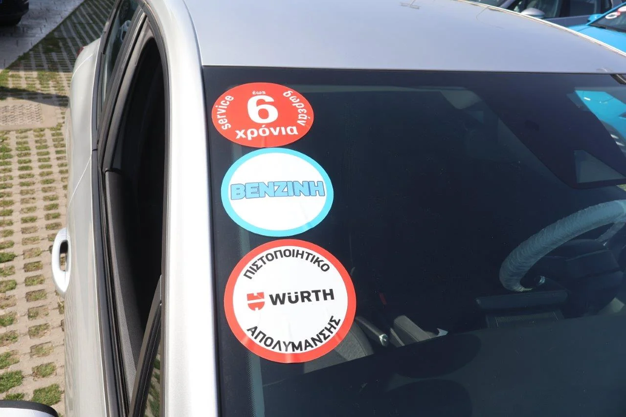 Renault Clio - View model 18