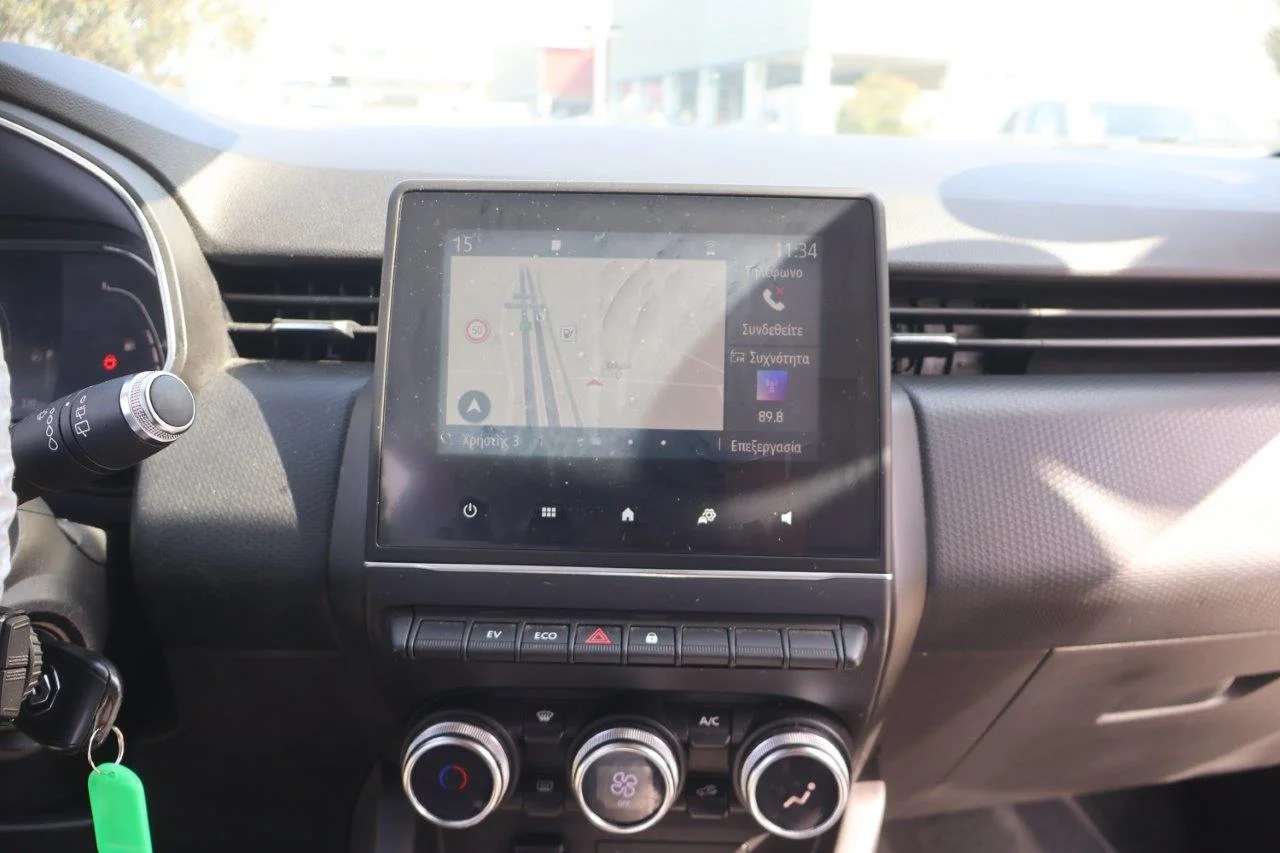 Renault Clio - View model 22