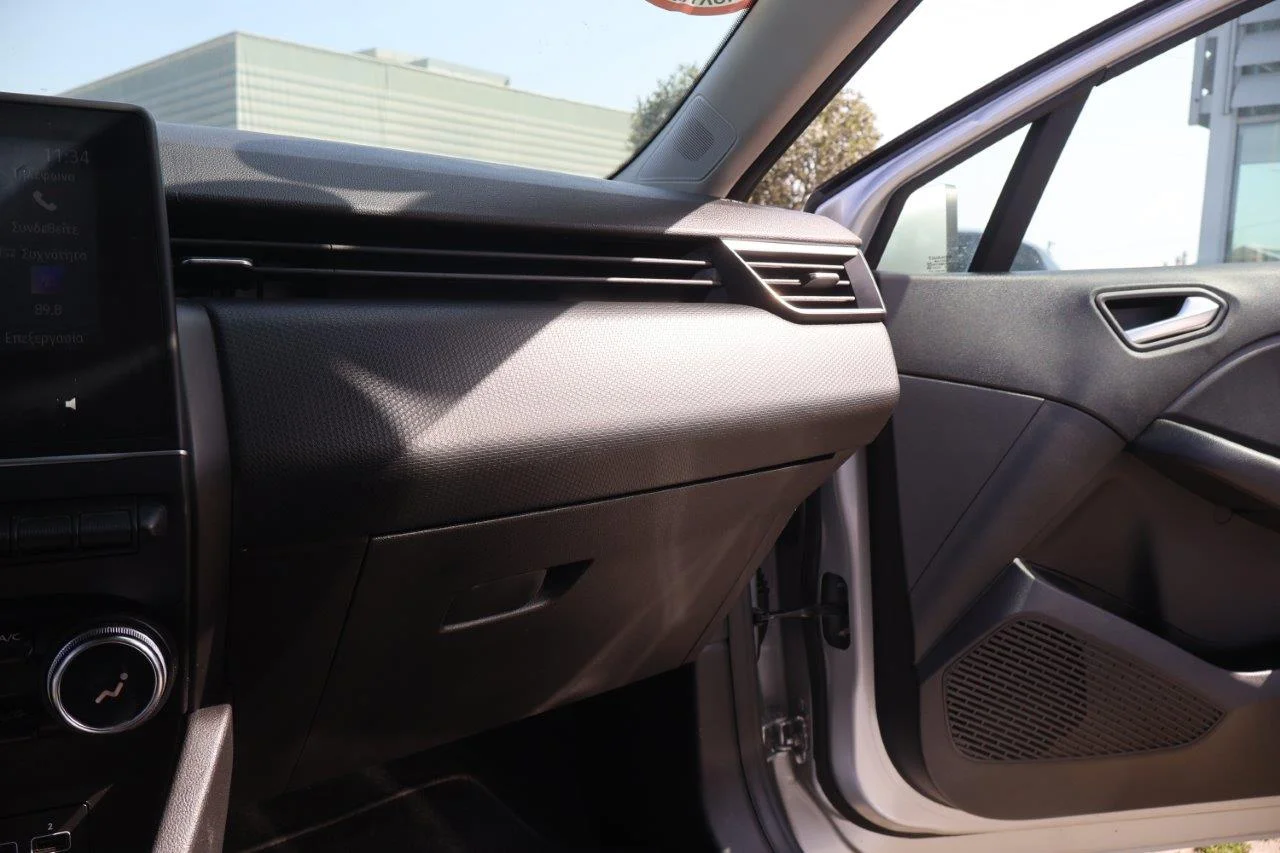Renault Clio - View model 23