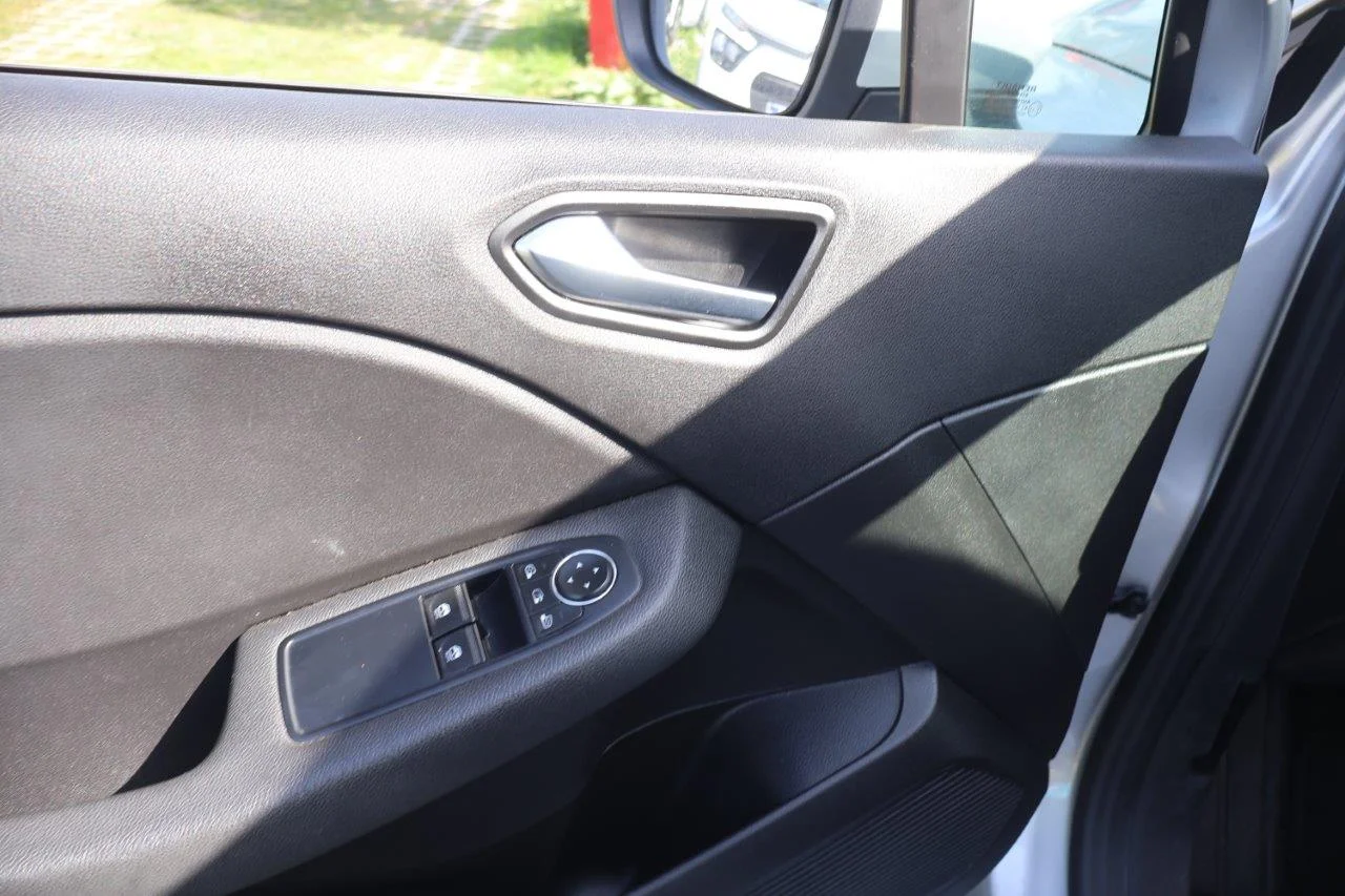 Renault Clio - View model 26