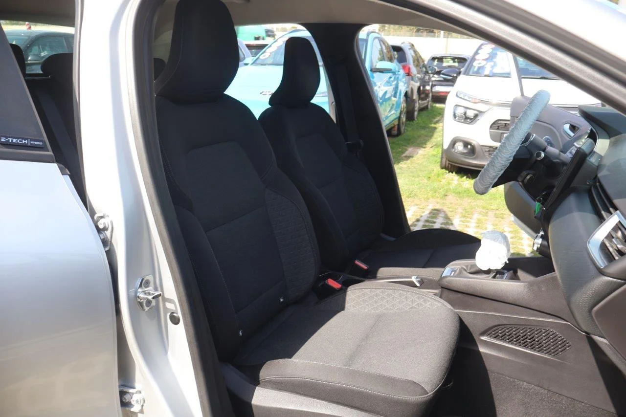 Renault Clio - View model 32