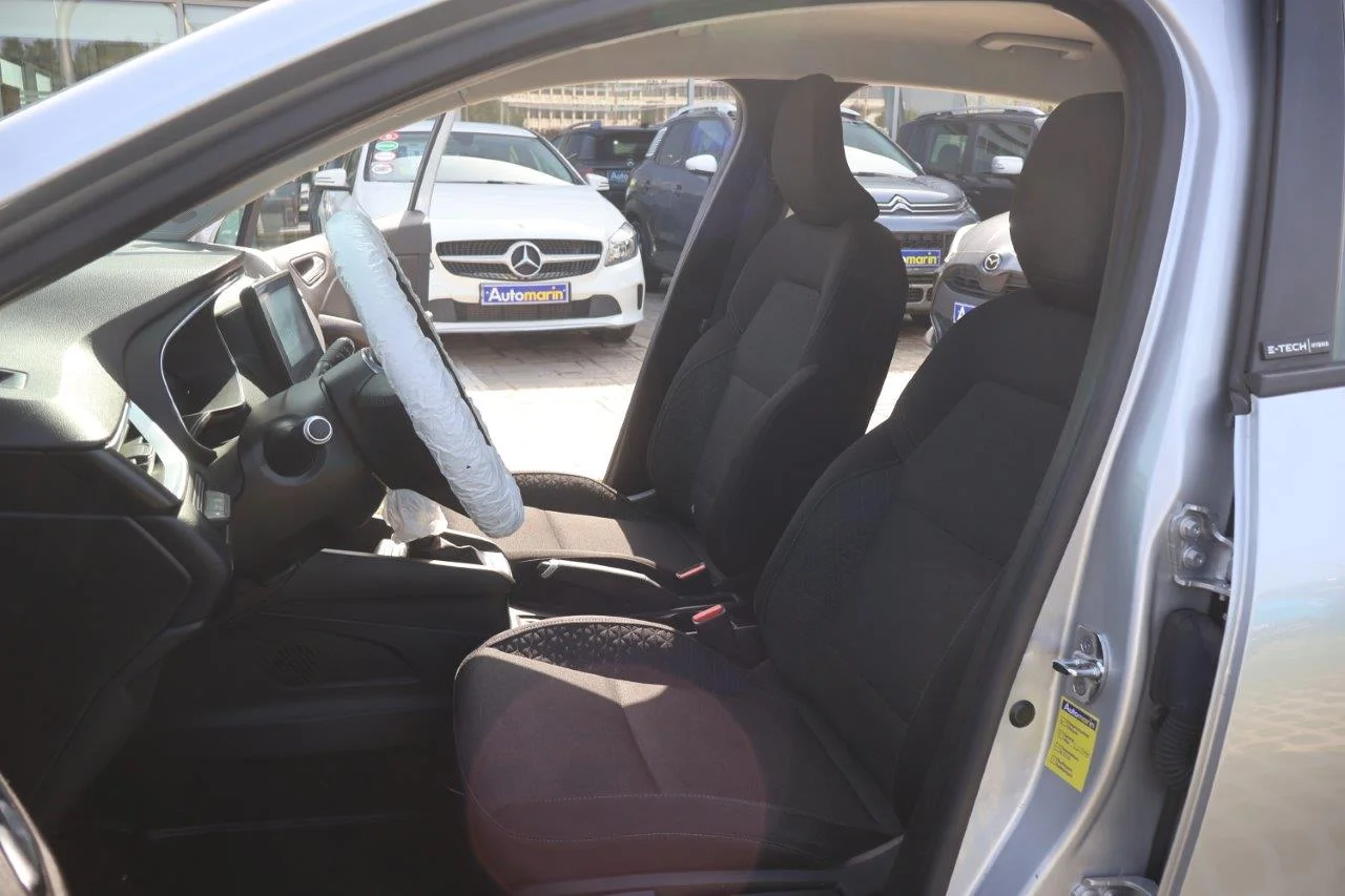 Renault Clio - View model 33