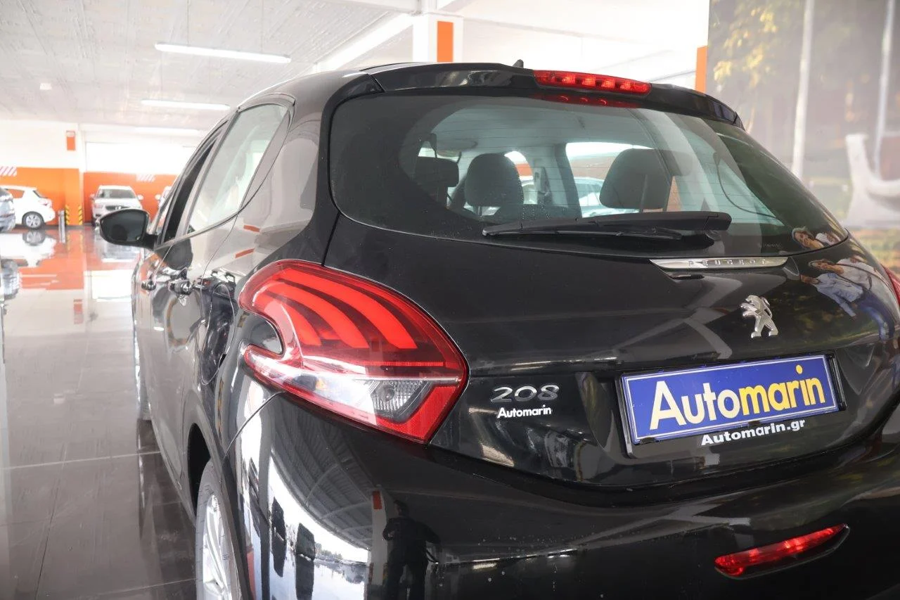 Peugeot 208 - View model 11