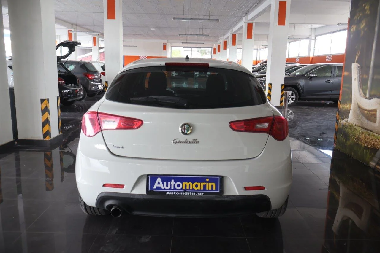 Alfa Romeo Giulietta - View model 5