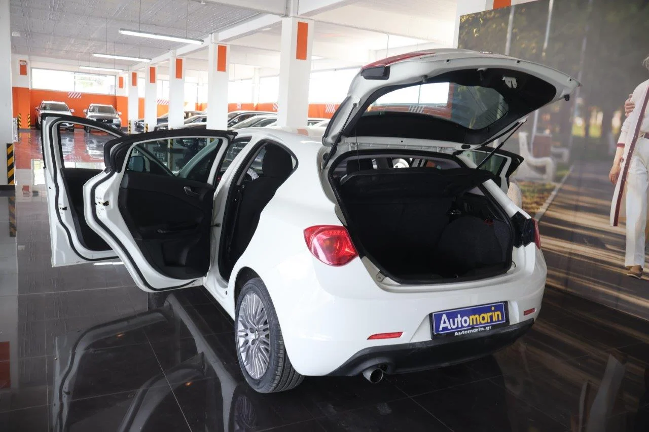 Alfa Romeo Giulietta - View model 9