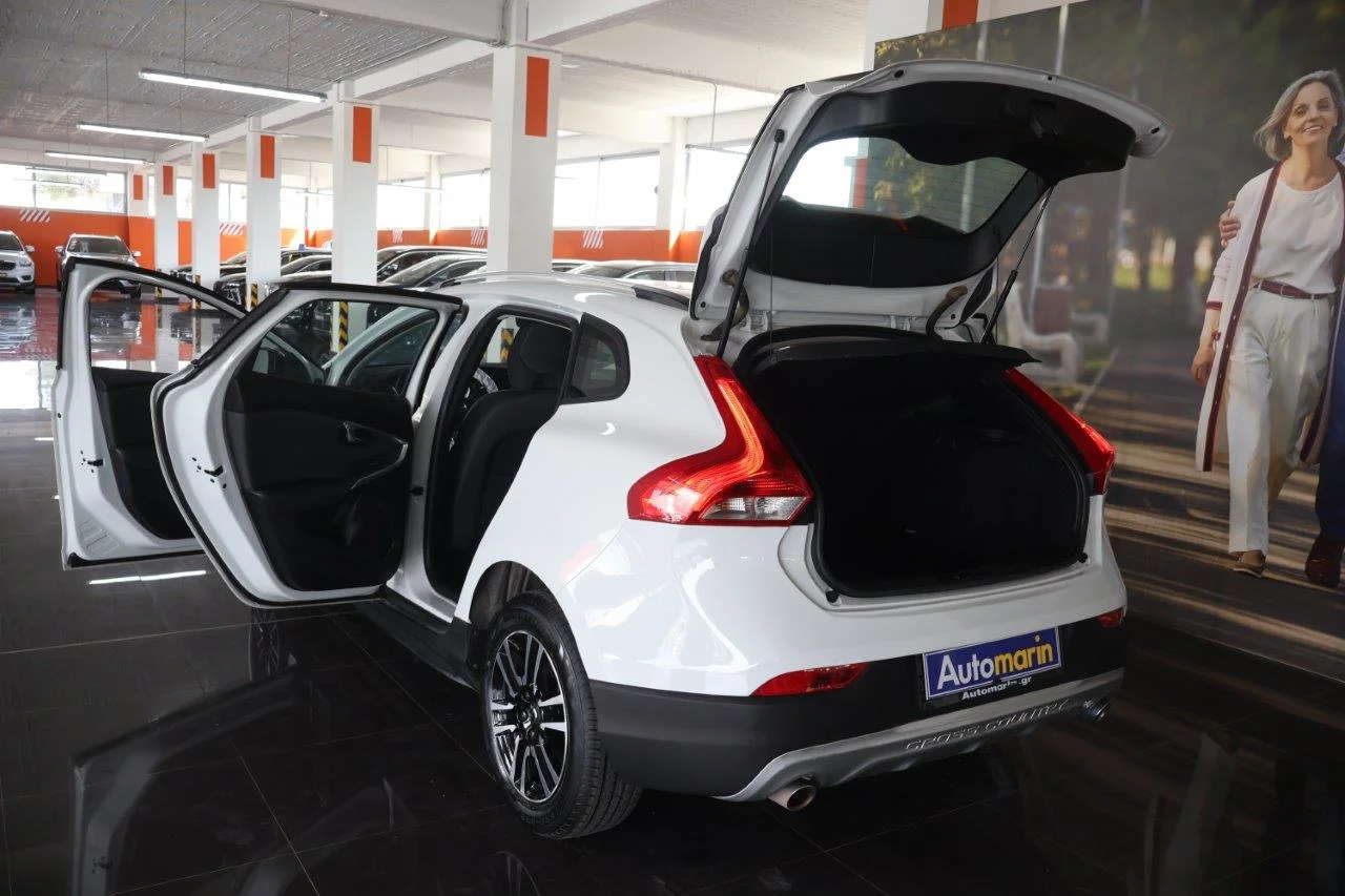 Volvo V40 Cross Country - View model 9