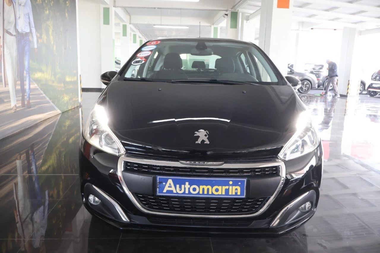 View 3 - Peugeot 208 - 2019