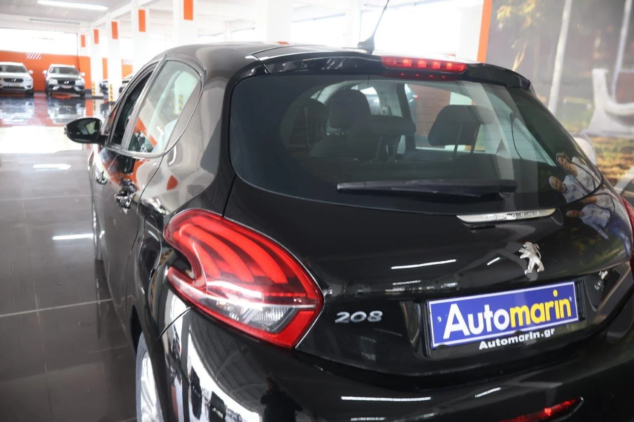 Peugeot 208 - View model 11